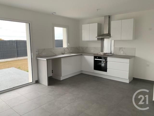 Afficher la photo en grand maison à louer - 5 pièces - 80.0 m2 - LA ROCHE SUR YON - 85 - PAYS-DE-LOIRE - Century 21 Accort'Immo