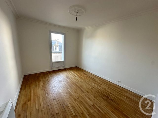 Appartement T3 à vendre - 3 pièces - 75.0 m2 - LA ROCHE SUR YON - 85 - PAYS-DE-LOIRE - Century 21 Accort'Immo