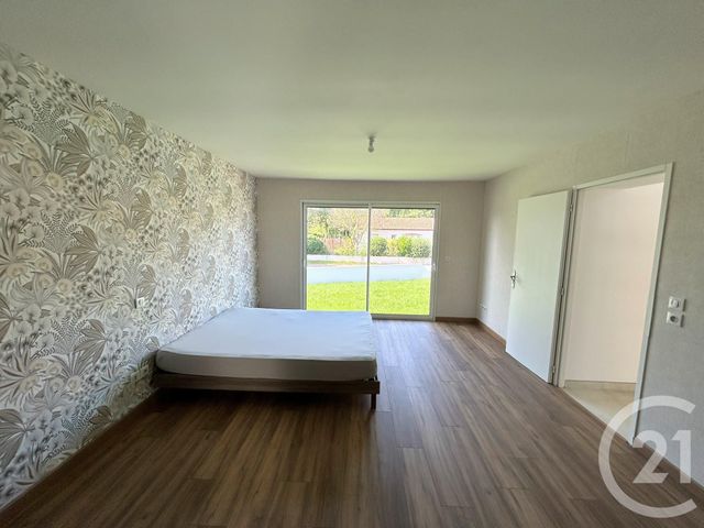 Afficher la photo en grand maison à vendre - 6 pièces - 194.0 m2 - LES LUCS SUR BOULOGNE - 85 - PAYS-DE-LOIRE - Century 21 Accort'Immo