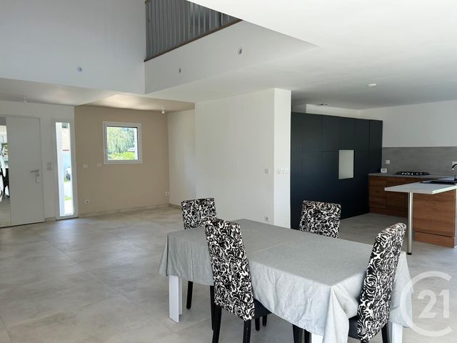 Afficher la photo en grand maison à vendre - 6 pièces - 194.0 m2 - LES LUCS SUR BOULOGNE - 85 - PAYS-DE-LOIRE - Century 21 Accort'Immo