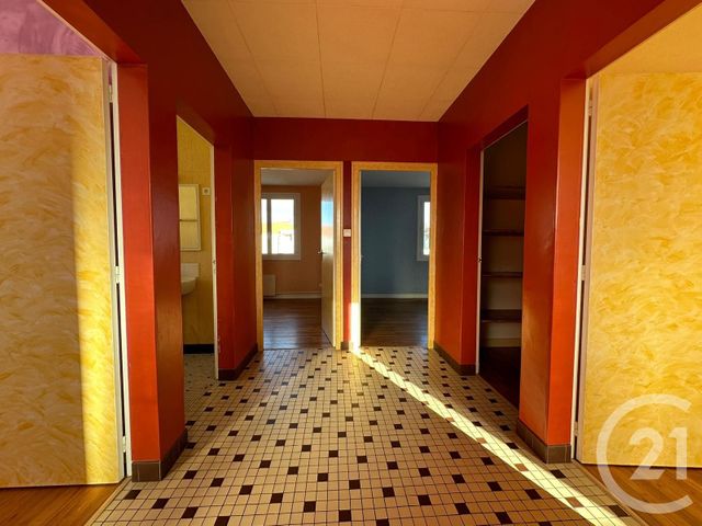 maison à vendre - 5 pièces - 102.0 m2 - LA ROCHE SUR YON - 85 - PAYS-DE-LOIRE - Century 21 Accort'Immo