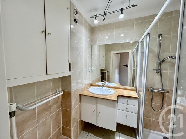 Appartement F4 à vendre - 4 pièces - 69.37 m2 - LES SABLES D OLONNE - 85 - PAYS-DE-LOIRE - Century 21 Accort'Immo