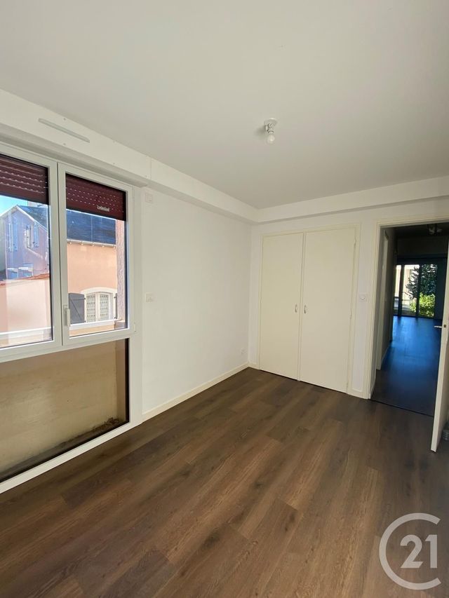 Appartement F3 à louer - 3 pièces - 52.39 m2 - LA ROCHE SUR YON - 85 - PAYS-DE-LOIRE - Century 21 Accort'Immo