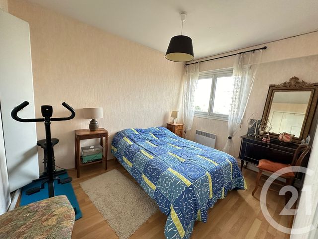 Appartement T4 à vendre - 4 pièces - 96.0 m2 - LA ROCHE SUR YON - 85 - PAYS-DE-LOIRE - Century 21 Accort'Immo