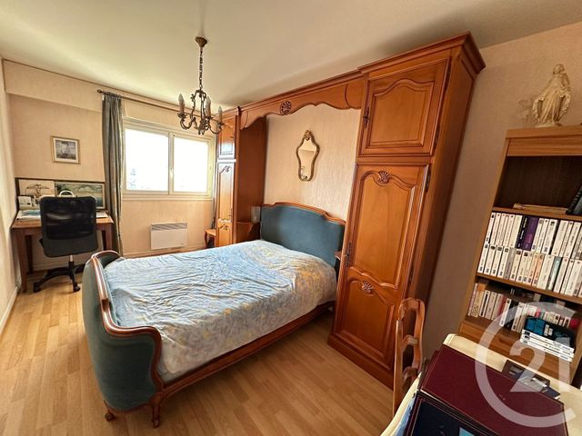 Appartement T4 à vendre - 4 pièces - 96.0 m2 - LA ROCHE SUR YON - 85 - PAYS-DE-LOIRE - Century 21 Accort'Immo