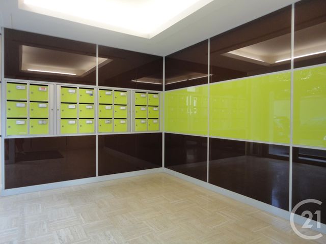 Appartement F5 à vendre - 5 pièces - 101.66 m2 - LA ROCHE SUR YON - 85 - PAYS-DE-LOIRE - Century 21 Accort'Immo