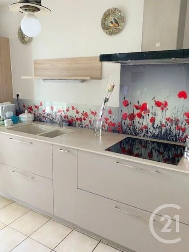 Appartement F5 à vendre - 5 pièces - 101.66 m2 - LA ROCHE SUR YON - 85 - PAYS-DE-LOIRE - Century 21 Accort'Immo