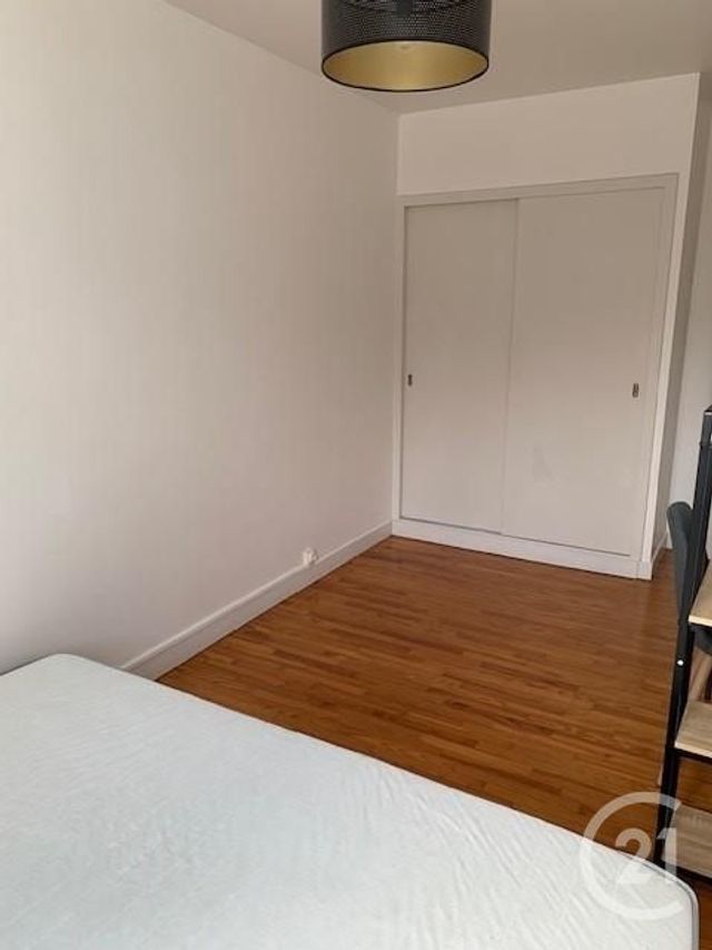 Appartement à louer - 3 pièces - 57.15 m2 - LA ROCHE SUR YON - 85 - PAYS-DE-LOIRE - Century 21 Accort'Immo