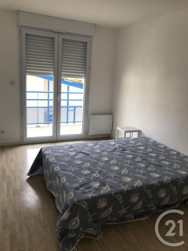 Appartement à louer - 2 pièces - 42.99 m2 - LA ROCHE SUR YON - 85 - PAYS-DE-LOIRE - Century 21 Accort'Immo