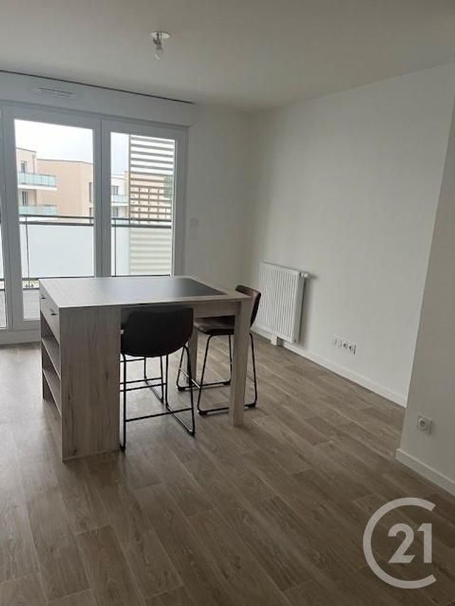 Appartement à louer - 2 pièces - 36.91 m2 - LA ROCHE SUR YON - 85 - PAYS-DE-LOIRE - Century 21 Accort'Immo
