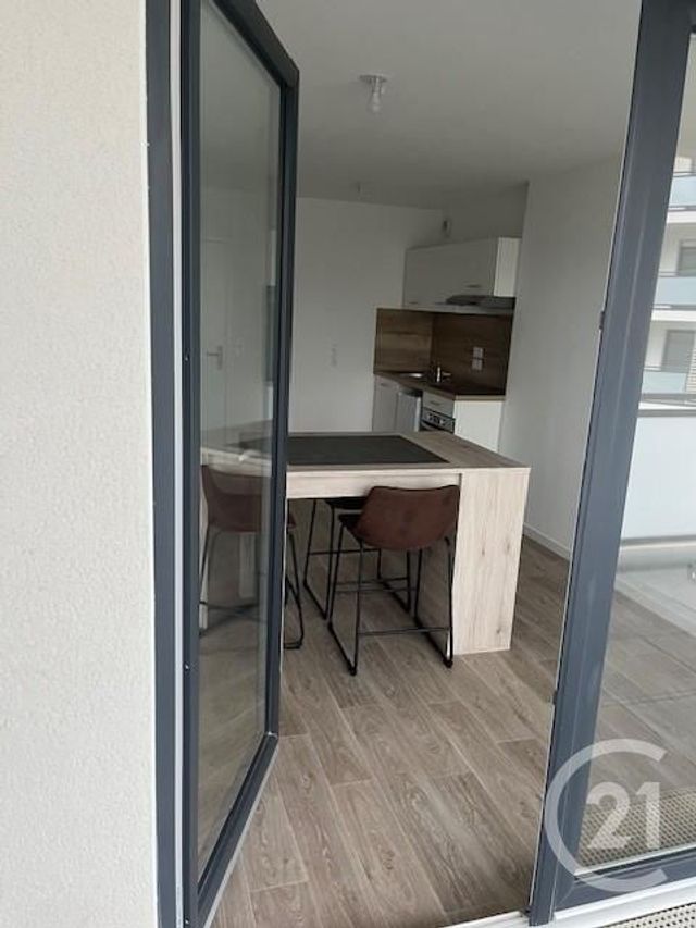 Appartement à louer - 2 pièces - 36.91 m2 - LA ROCHE SUR YON - 85 - PAYS-DE-LOIRE - Century 21 Accort'Immo