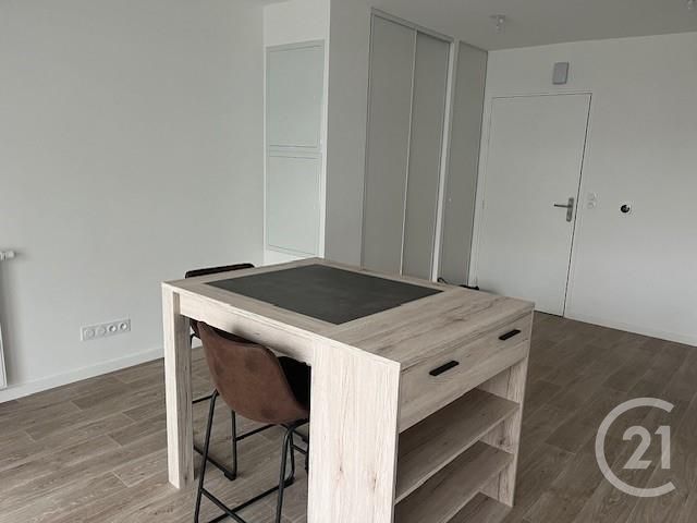 Appartement à louer - 2 pièces - 36.91 m2 - LA ROCHE SUR YON - 85 - PAYS-DE-LOIRE - Century 21 Accort'Immo