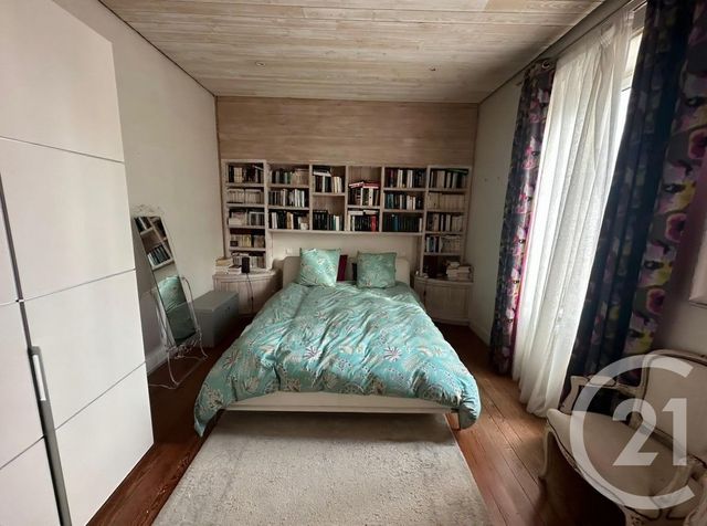 maison à vendre - 6 pièces - 185.61 m2 - LA ROCHE SUR YON - 85 - PAYS-DE-LOIRE - Century 21 Accort'Immo