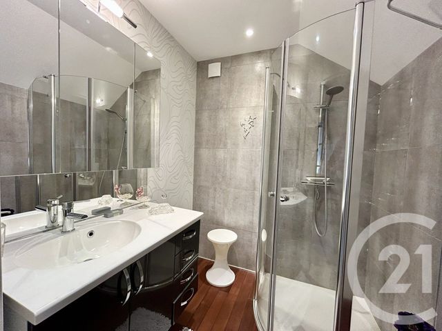 maison à vendre - 4 pièces - 95.0 m2 - LA ROCHE SUR YON - 85 - PAYS-DE-LOIRE - Century 21 Accort'Immo