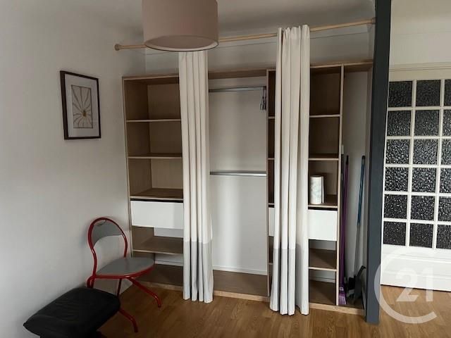 Appartement F1 à louer - 1 pièce - 32.1 m2 - LA ROCHE SUR YON - 85 - PAYS-DE-LOIRE - Century 21 Accort'Immo