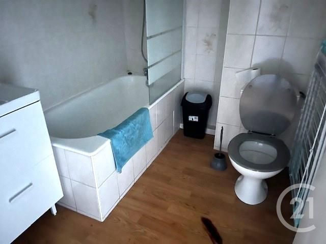 Appartement F1 à louer - 1 pièce - 32.1 m2 - LA ROCHE SUR YON - 85 - PAYS-DE-LOIRE - Century 21 Accort'Immo