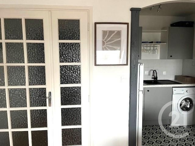 Appartement F1 à louer - 1 pièce - 32.1 m2 - LA ROCHE SUR YON - 85 - PAYS-DE-LOIRE - Century 21 Accort'Immo