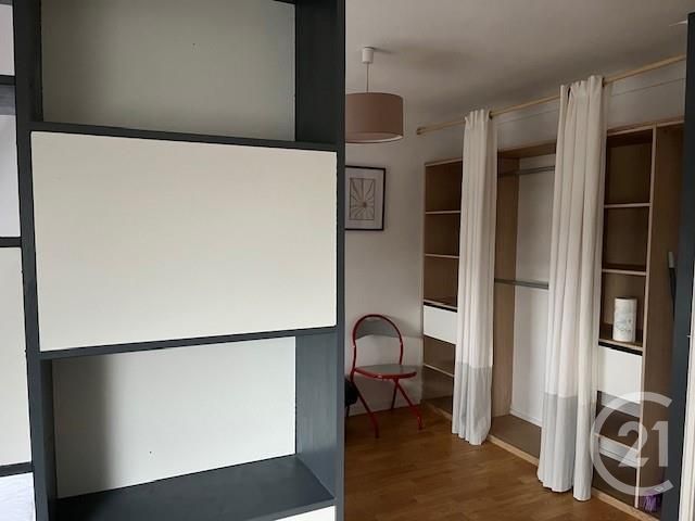 Appartement F1 à louer - 1 pièce - 32.1 m2 - LA ROCHE SUR YON - 85 - PAYS-DE-LOIRE - Century 21 Accort'Immo