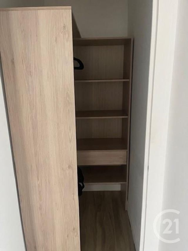 Appartement F3 à louer - 3 pièces - 66.74 m2 - LA ROCHE SUR YON - 85 - PAYS-DE-LOIRE - Century 21 Accort'Immo