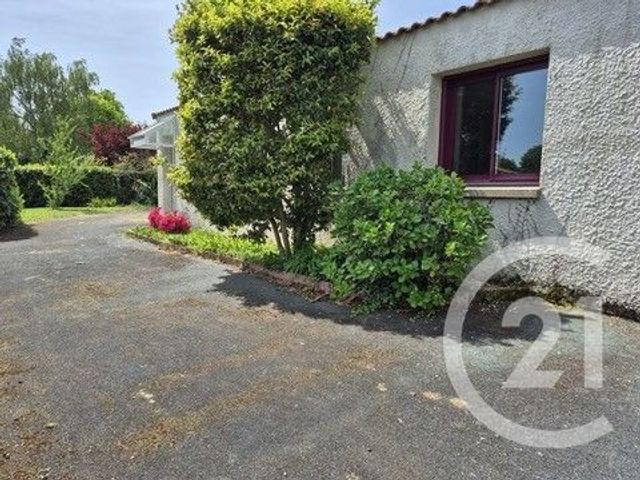 maison à vendre - 6 pièces - 156.0 m2 - AUBIGNY LES CLOUZEAUX - 85 - PAYS-DE-LOIRE - Century 21 Accort'Immo