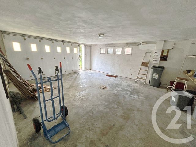 maison à vendre - 4 pièces - 91.0 m2 - LA ROCHE SUR YON - 85 - PAYS-DE-LOIRE - Century 21 Accort'Immo