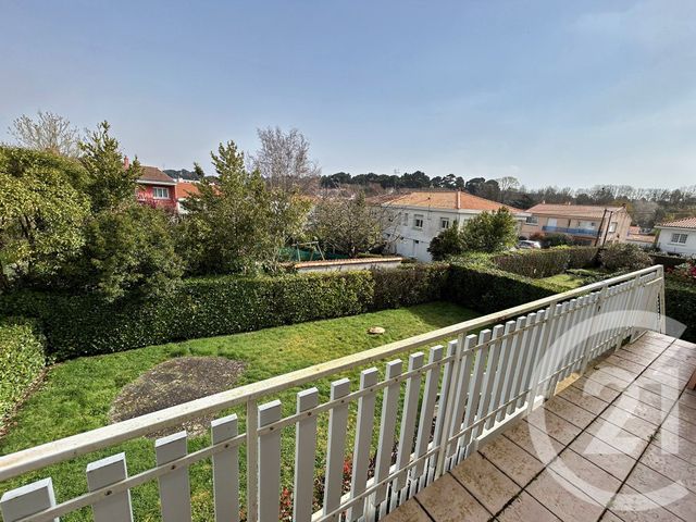 maison à vendre - 4 pièces - 91.0 m2 - LA ROCHE SUR YON - 85 - PAYS-DE-LOIRE - Century 21 Accort'Immo