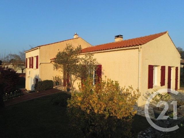 maison à vendre - 6 pièces - 116.98 m2 - LA ROCHE SUR YON - 85 - PAYS-DE-LOIRE - Century 21 Accort'Immo