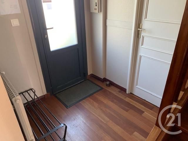 maison à louer - 6 pièces - 106.2 m2 - LA ROCHE SUR YON - 85 - PAYS-DE-LOIRE - Century 21 Accort'Immo