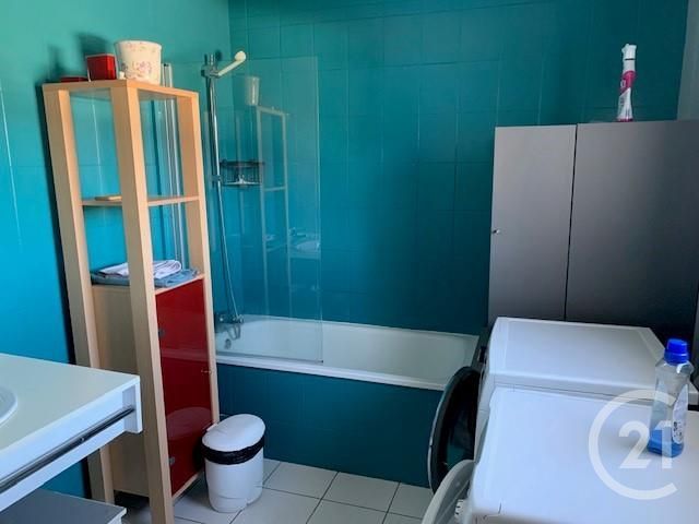 maison à louer - 6 pièces - 106.2 m2 - LA ROCHE SUR YON - 85 - PAYS-DE-LOIRE - Century 21 Accort'Immo