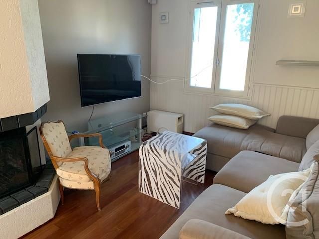 maison à louer - 6 pièces - 106.2 m2 - LA ROCHE SUR YON - 85 - PAYS-DE-LOIRE - Century 21 Accort'Immo