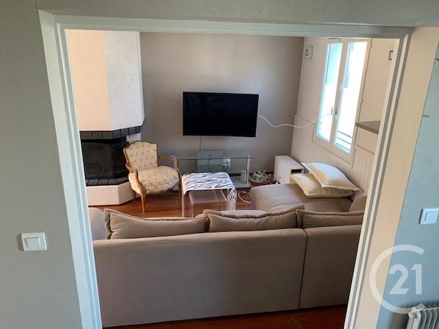 maison à louer - 6 pièces - 106.2 m2 - LA ROCHE SUR YON - 85 - PAYS-DE-LOIRE - Century 21 Accort'Immo