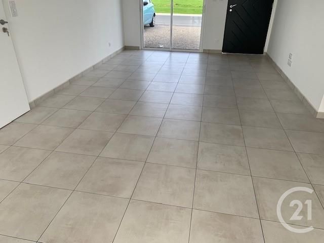 maison à louer - 5 pièces - 80.0 m2 - LA ROCHE SUR YON - 85 - PAYS-DE-LOIRE - Century 21 Accort'Immo