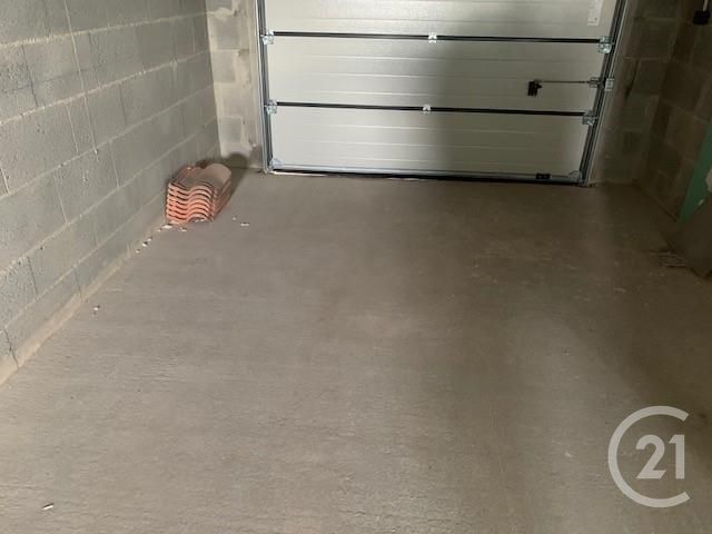 maison à louer - 5 pièces - 80.0 m2 - LA ROCHE SUR YON - 85 - PAYS-DE-LOIRE - Century 21 Accort'Immo