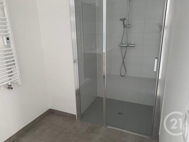 Appartement F3 à louer - 3 pièces - 71.28 m2 - LA ROCHE SUR YON - 85 - PAYS-DE-LOIRE - Century 21 Accort'Immo