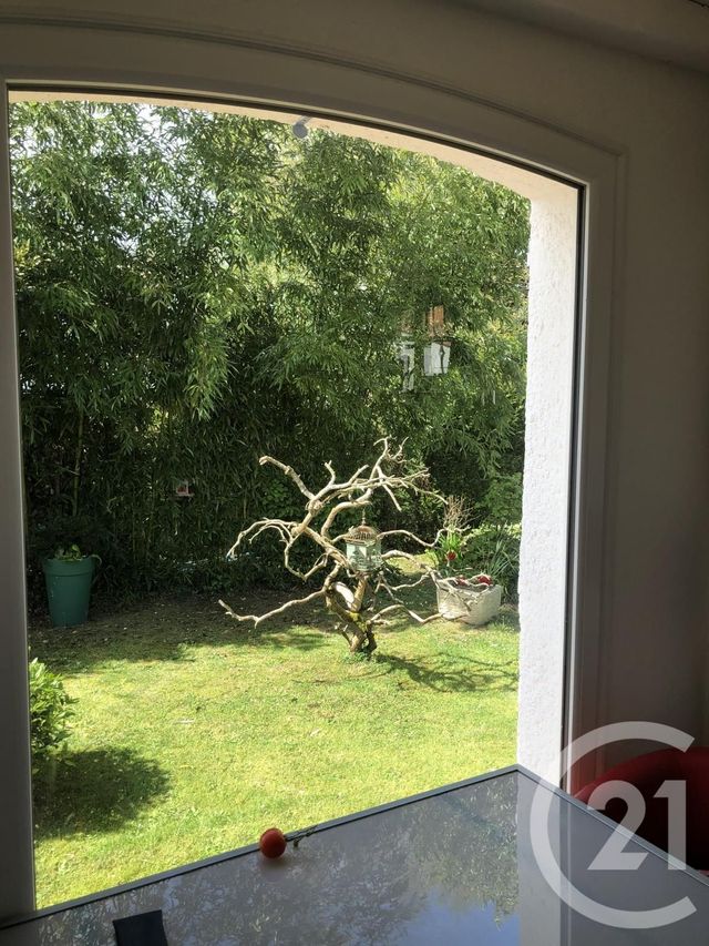 maison à louer - 5 pièces - 135.13 m2 - LA ROCHE SUR YON - 85 - PAYS-DE-LOIRE - Century 21 Accort'Immo