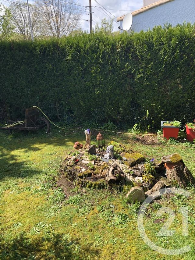 maison à louer - 5 pièces - 135.13 m2 - LA ROCHE SUR YON - 85 - PAYS-DE-LOIRE - Century 21 Accort'Immo