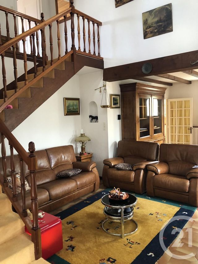 maison à louer - 5 pièces - 135.13 m2 - LA ROCHE SUR YON - 85 - PAYS-DE-LOIRE - Century 21 Accort'Immo