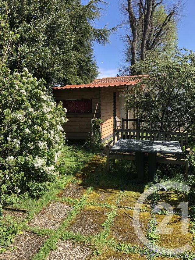 maison à louer - 5 pièces - 135.13 m2 - LA ROCHE SUR YON - 85 - PAYS-DE-LOIRE - Century 21 Accort'Immo