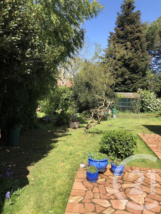 maison à louer - 5 pièces - 135.13 m2 - LA ROCHE SUR YON - 85 - PAYS-DE-LOIRE - Century 21 Accort'Immo