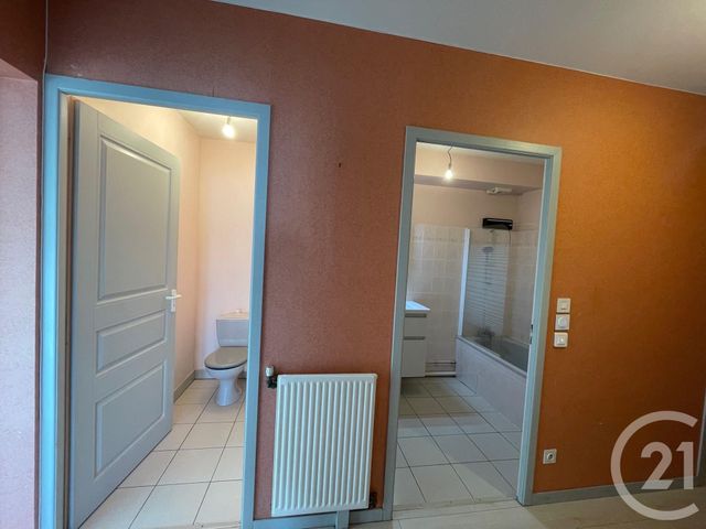 Appartement F3 à louer - 3 pièces - 65.0 m2 - LA ROCHE SUR YON - 85 - PAYS-DE-LOIRE - Century 21 Accort'Immo
