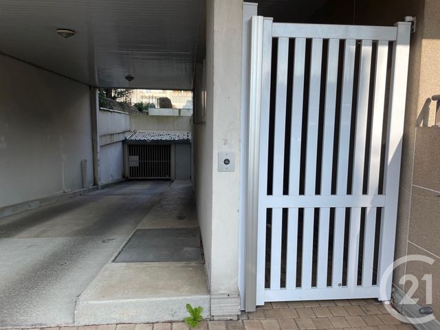 Appartement F3 à louer - 3 pièces - 65.0 m2 - LA ROCHE SUR YON - 85 - PAYS-DE-LOIRE - Century 21 Accort'Immo