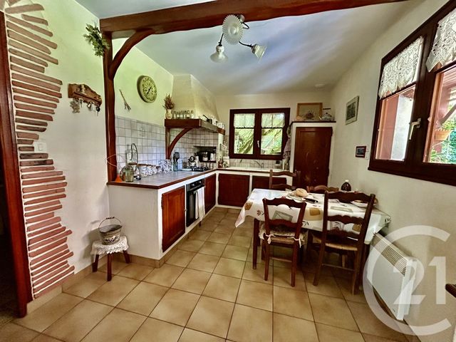 maison à vendre - 5 pièces - 124.0 m2 - LA ROCHE SUR YON - 85 - PAYS-DE-LOIRE - Century 21 Accort'Immo