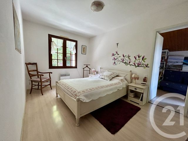maison à vendre - 5 pièces - 124.0 m2 - LA ROCHE SUR YON - 85 - PAYS-DE-LOIRE - Century 21 Accort'Immo