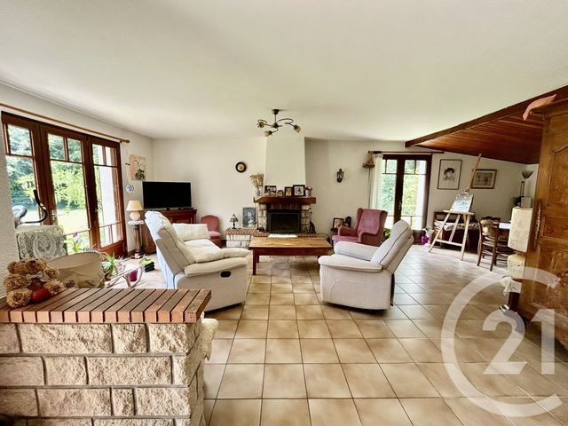 maison à vendre - 5 pièces - 124.0 m2 - LA ROCHE SUR YON - 85 - PAYS-DE-LOIRE - Century 21 Accort'Immo