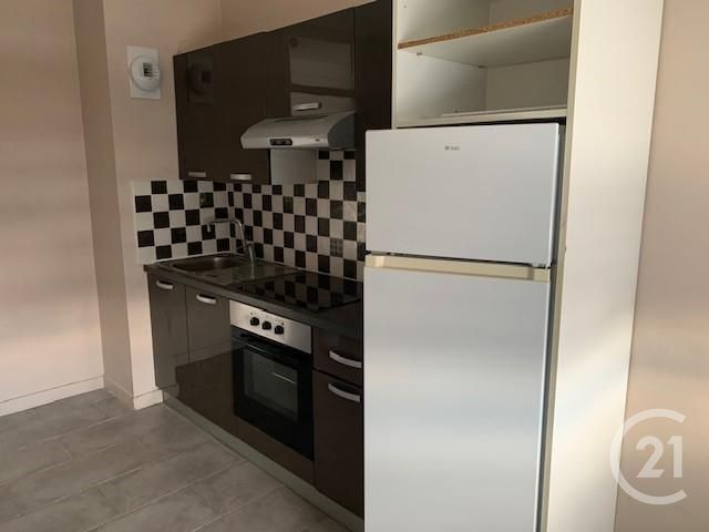 Appartement à louer - 3 pièces - 67.0 m2 - LA ROCHE SUR YON - 85 - PAYS-DE-LOIRE - Century 21 Accort'Immo