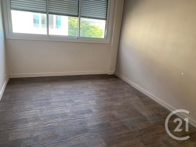 Appartement à louer - 3 pièces - 67.0 m2 - LA ROCHE SUR YON - 85 - PAYS-DE-LOIRE - Century 21 Accort'Immo