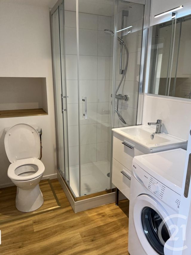 Appartement F1 à louer - 1 pièce - 27.0 m2 - LA ROCHE SUR YON - 85 - PAYS-DE-LOIRE - Century 21 Accort'Immo