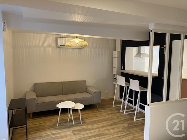 Appartement F1 à louer - 1 pièce - 27.0 m2 - LA ROCHE SUR YON - 85 - PAYS-DE-LOIRE - Century 21 Accort'Immo