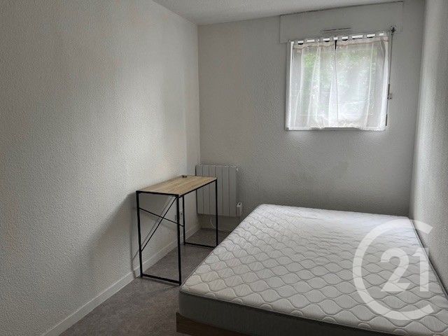 Appartement à louer - 2 pièces - 28.0 m2 - LA ROCHE SUR YON - 85 - PAYS-DE-LOIRE - Century 21 Accort'Immo