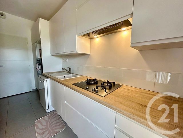 Appartement F4 à vendre - 4 pièces - 86.38 m2 - LA ROCHE SUR YON - 85 - PAYS-DE-LOIRE - Century 21 Accort'Immo